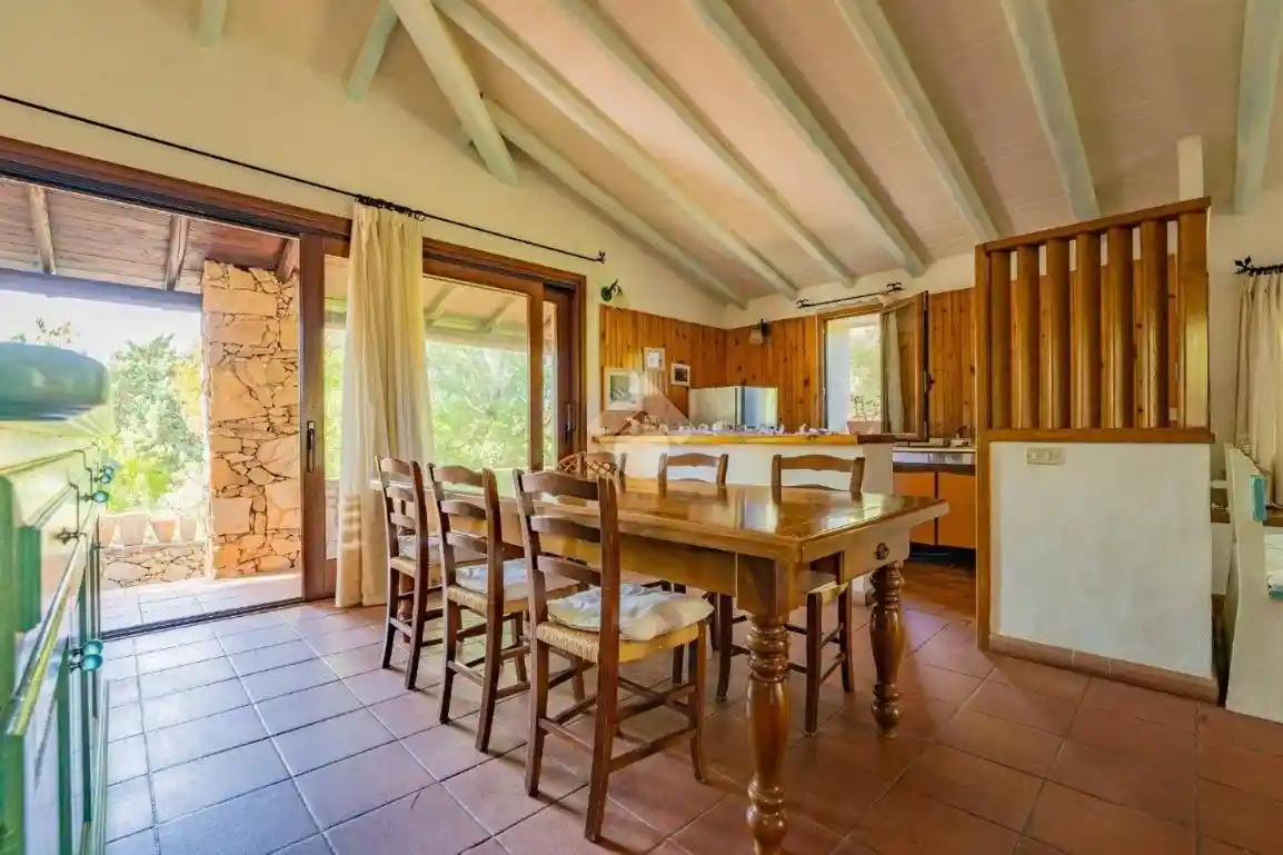 Villa in vendita a Olbia
