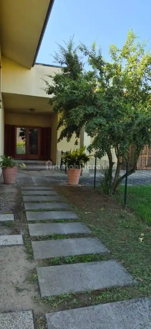 Villa in affitto a Galliera