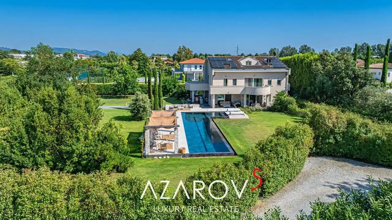 Villa in vendita a Forte dei Marmi