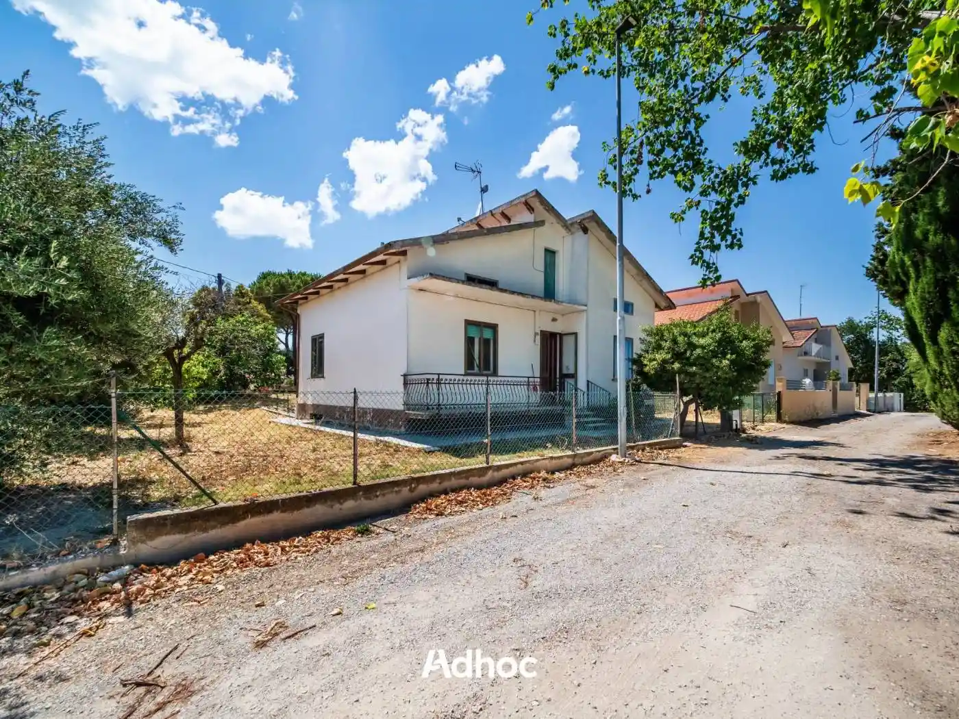 Villa in vendita a San Costanzo
