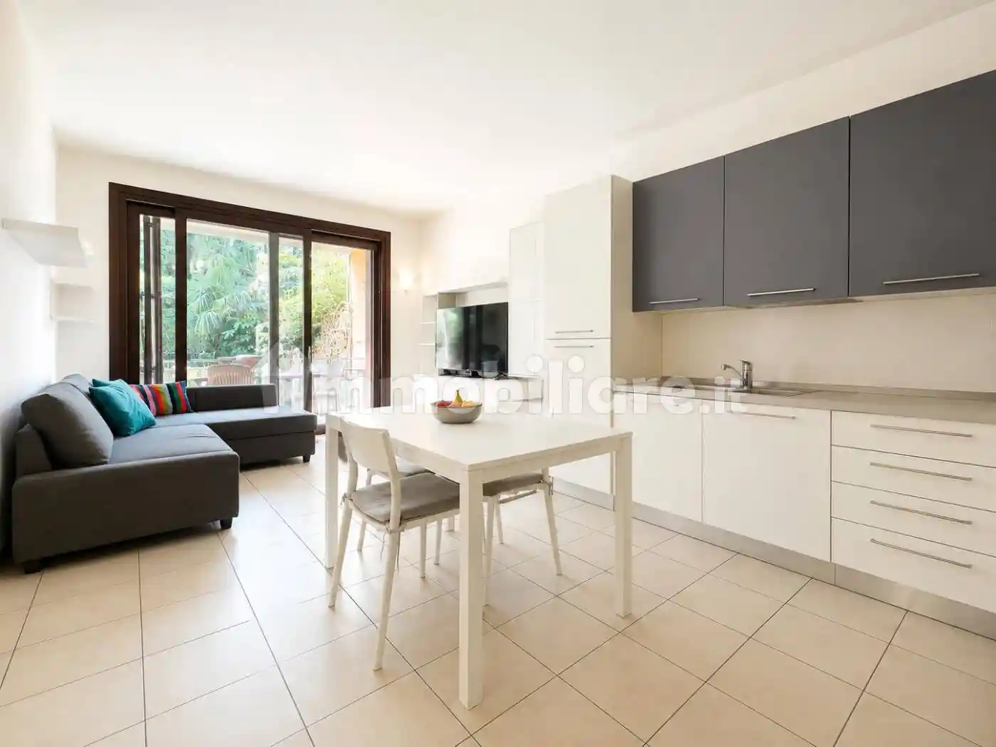 Appartamento in vendita a Desenzano del Garda