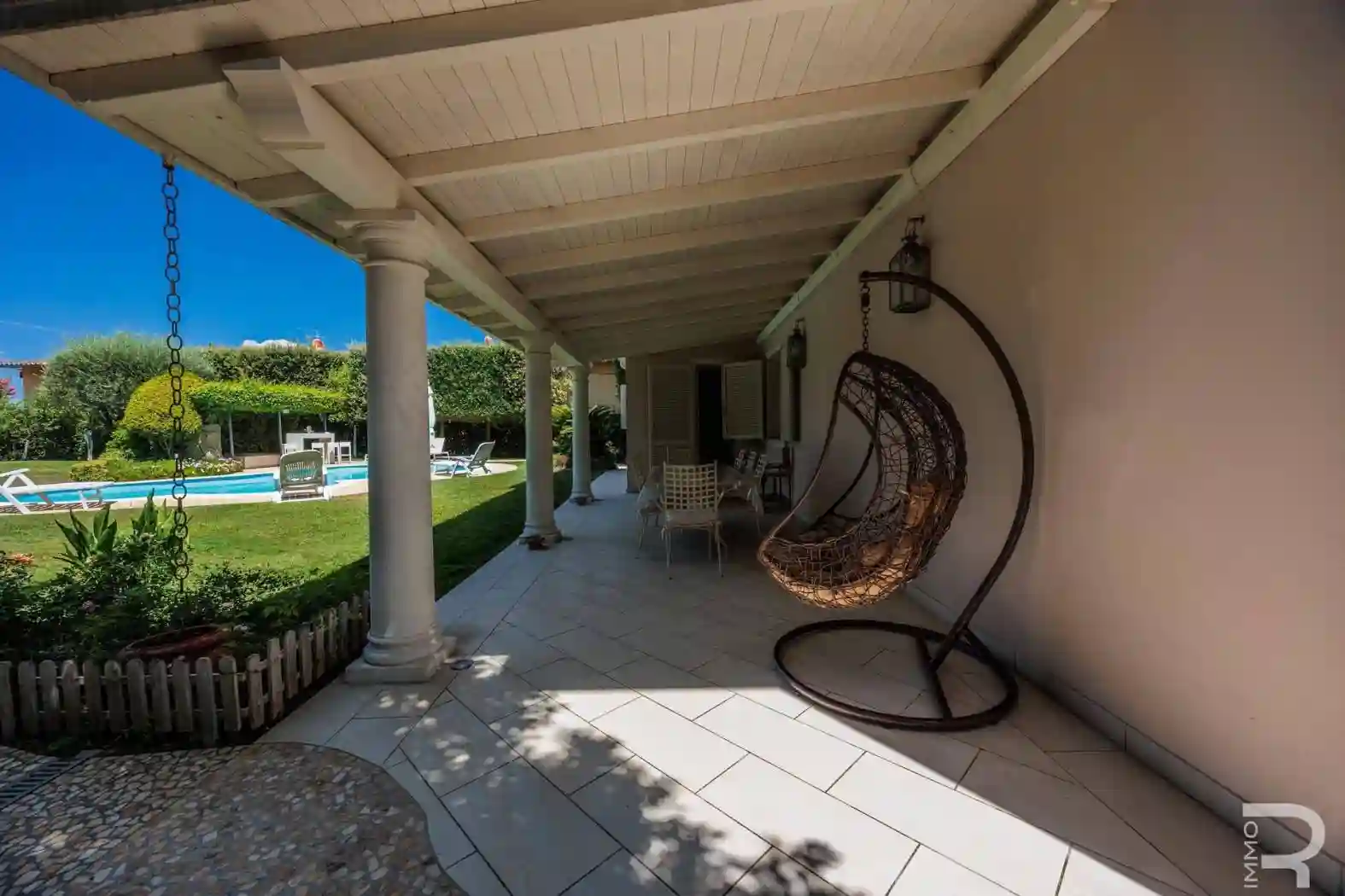 Villa - foto 2