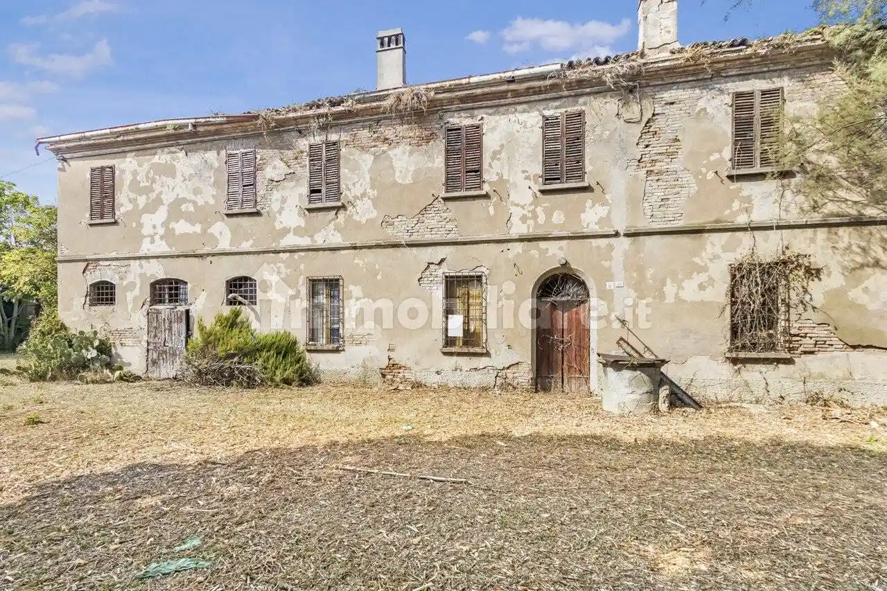 Rustico - Casale in vendita a Lugo