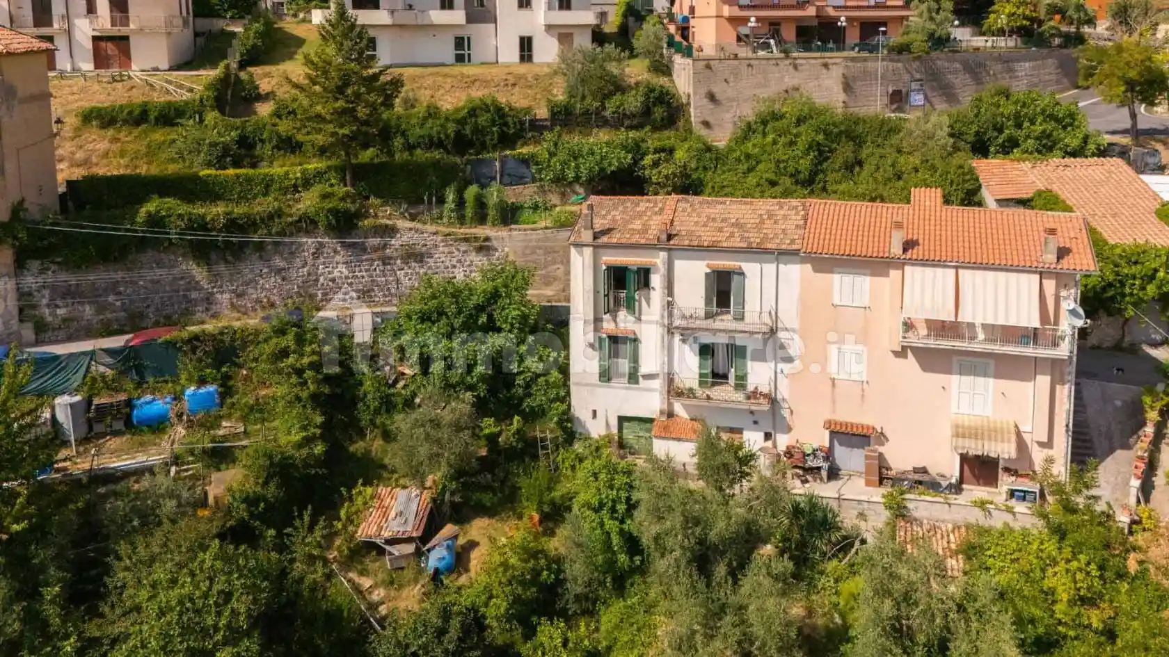Casa indipendente in vendita a Poggio Moiano