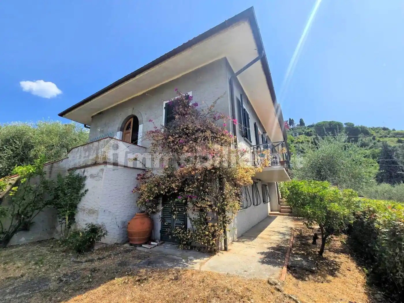 Villa in vendita a Uzzano