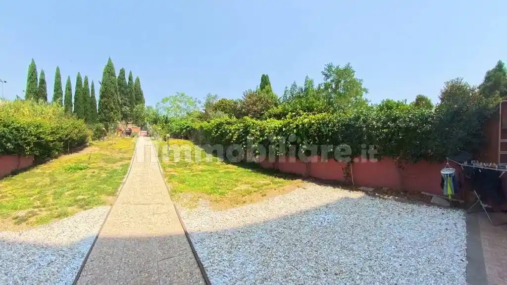 Casa indipendente in vendita a Tarquinia