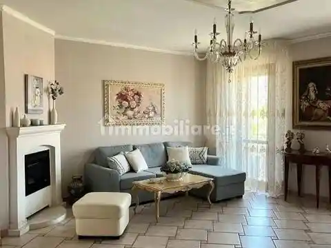 Appartamento in vendita a Vallefoglia