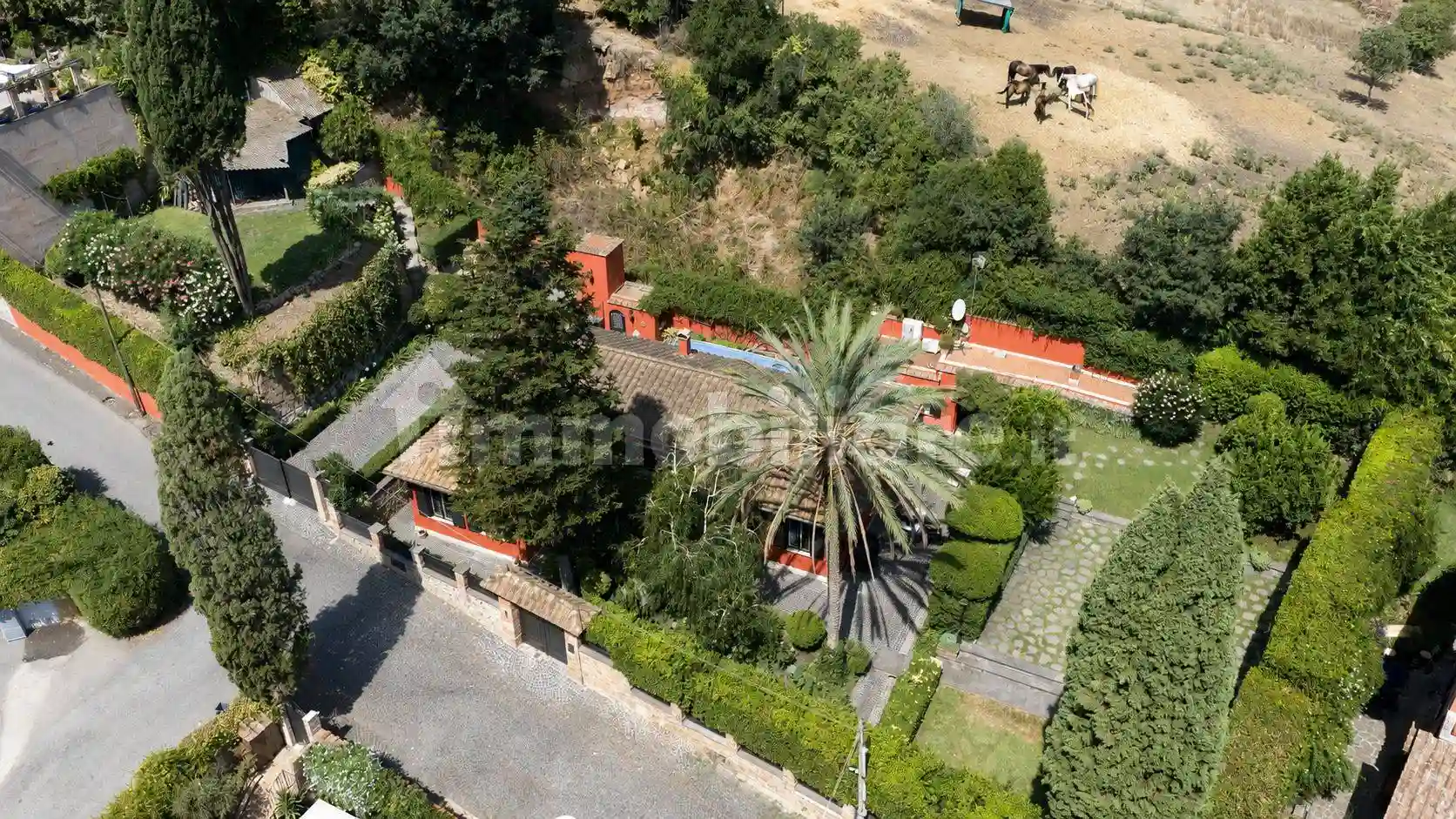 Villa - foto 2