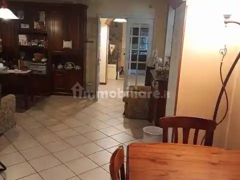Villa in vendita a Sarezzano