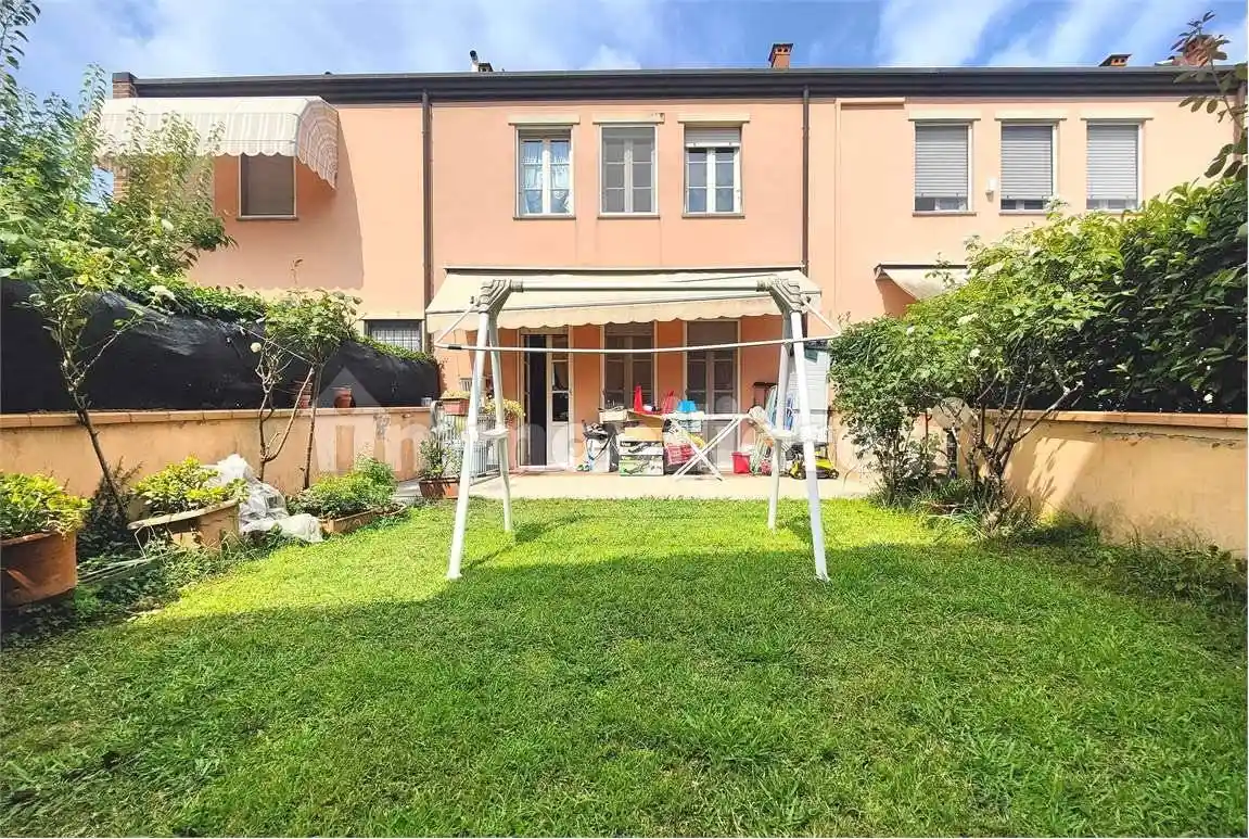 Villetta a schiera in vendita a Lucca