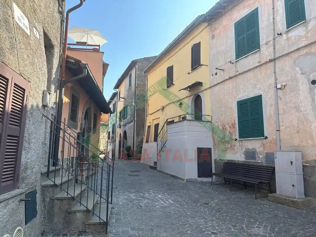 Appartamento in vendita a Capodimonte