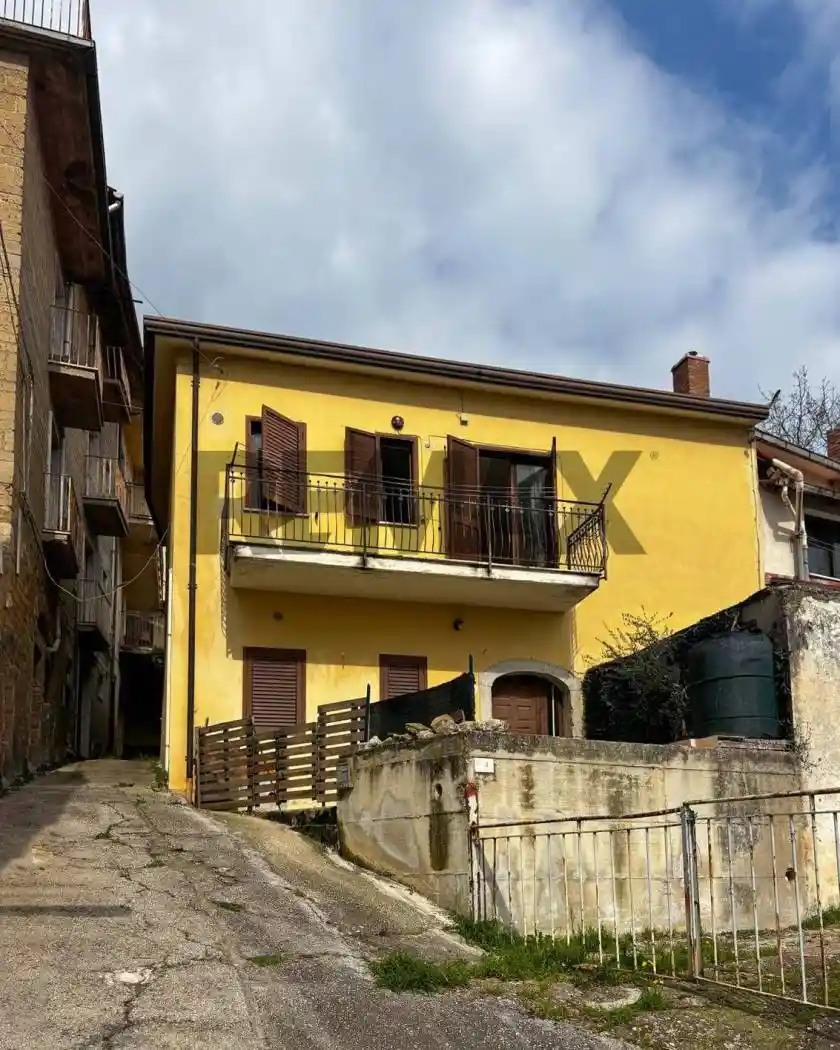 Casa indipendente in vendita a Apollosa