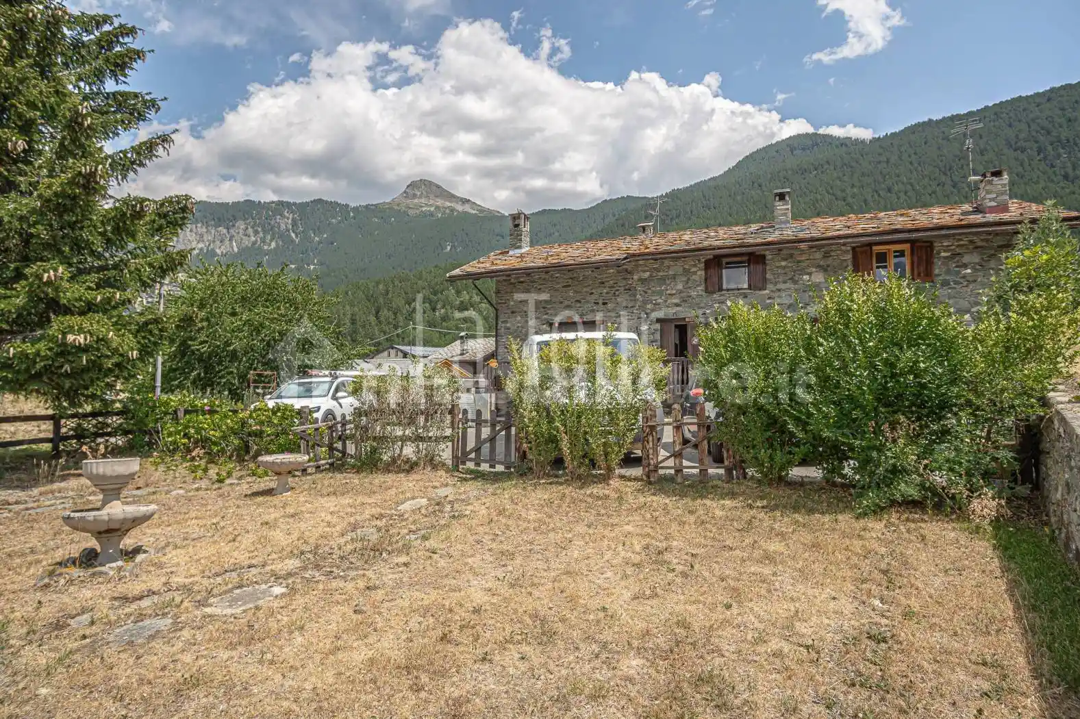 Casa indipendente in vendita a Antey-Saint-Andrè
