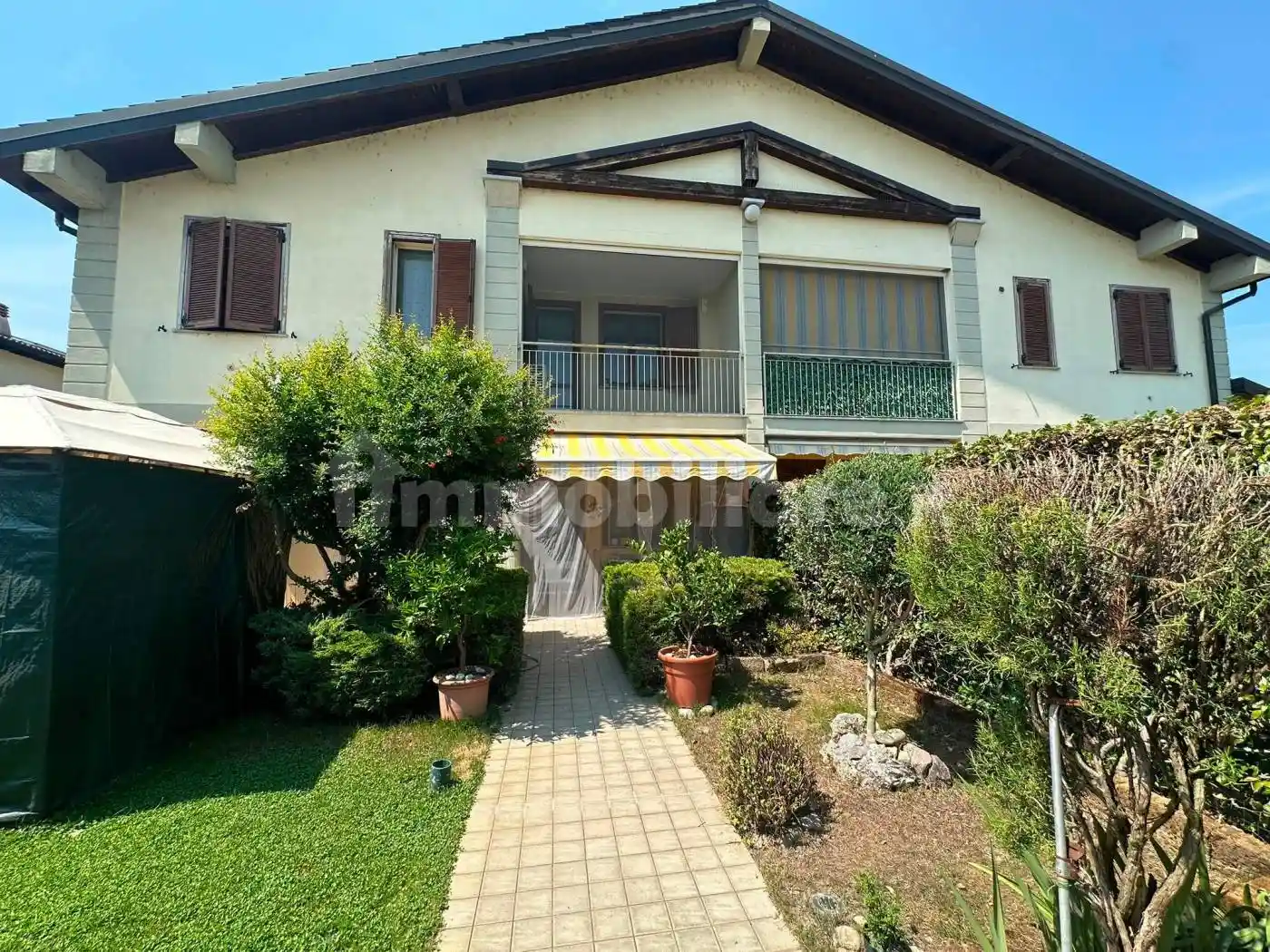 Appartamento in vendita a Roncaro