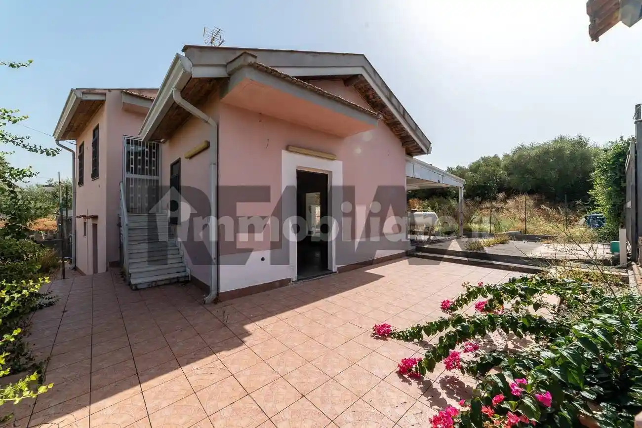 Villa in vendita a Misterbianco