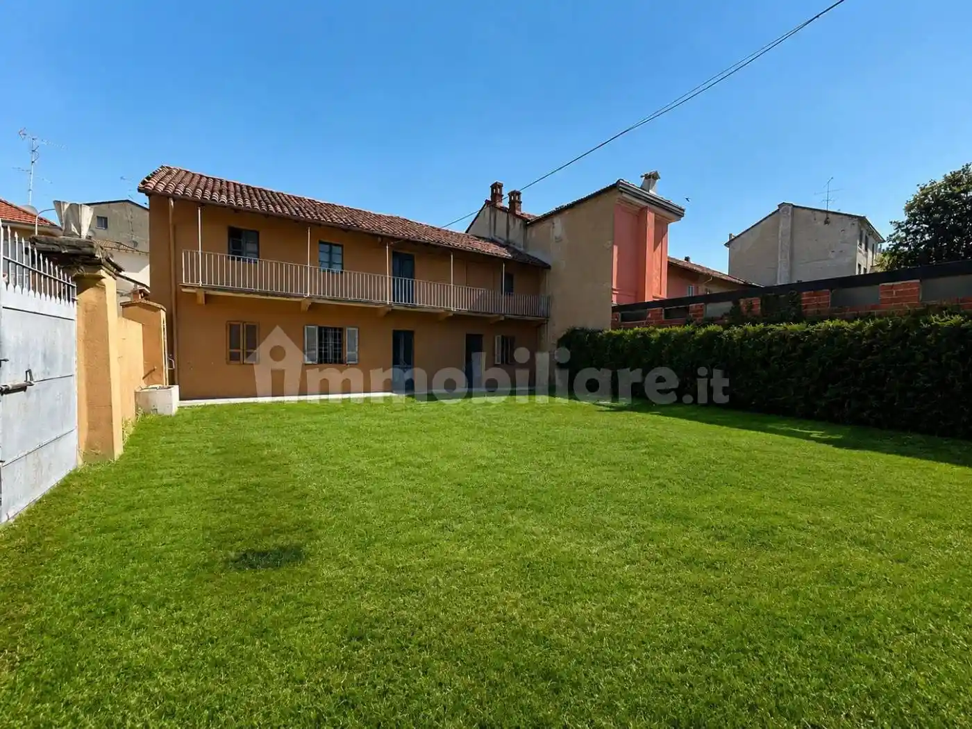 Villa in vendita a Robbio