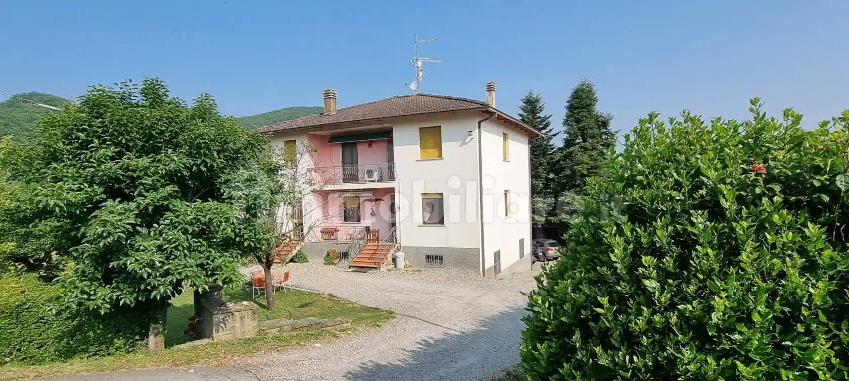 Casa indipendente in vendita a Neviano degli Arduini