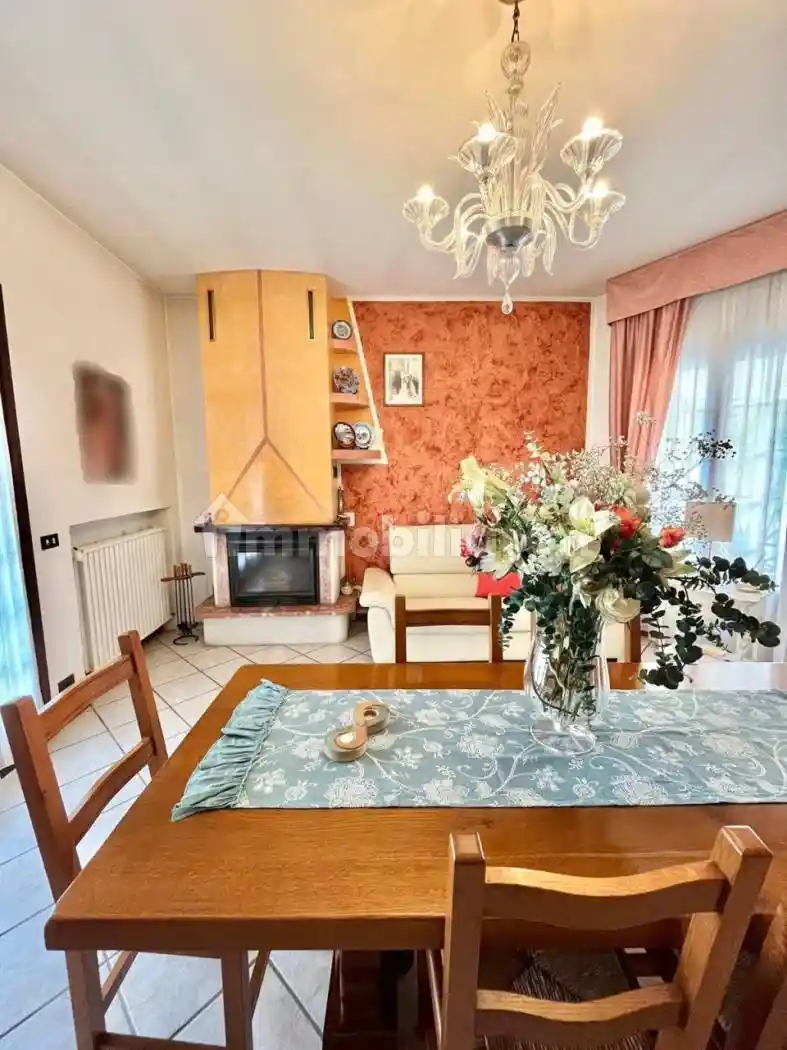 Casa indipendente in vendita a Borgo Veneto