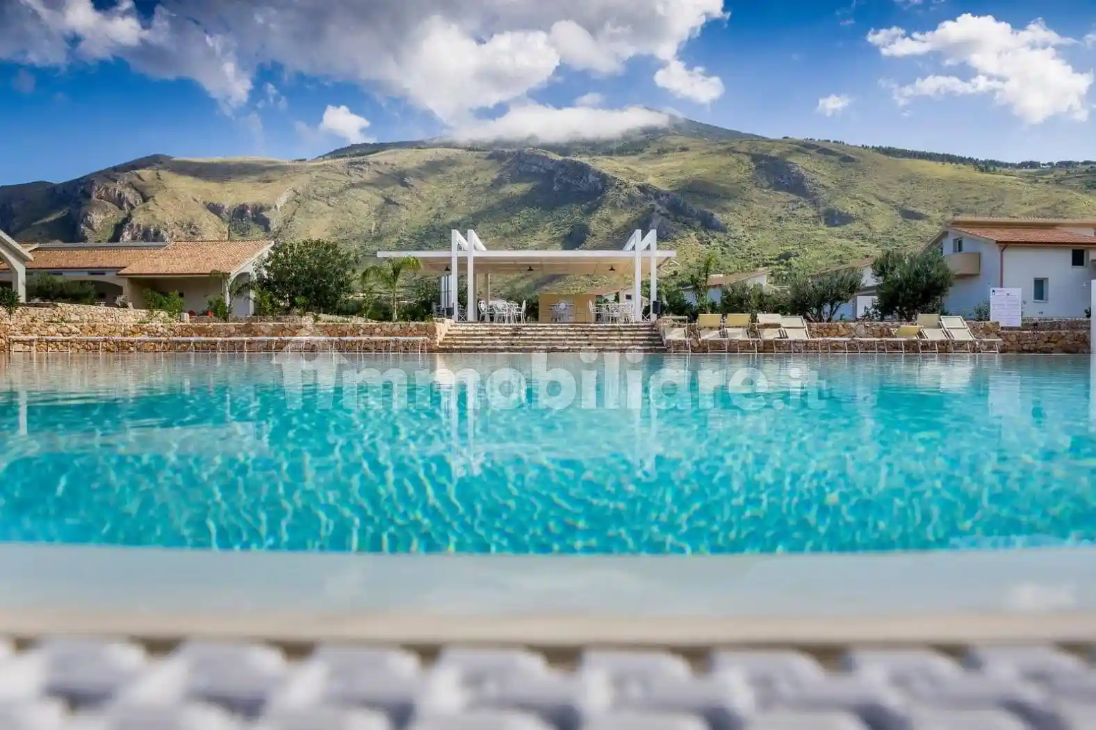 Villa in vendita a Castellammare del Golfo