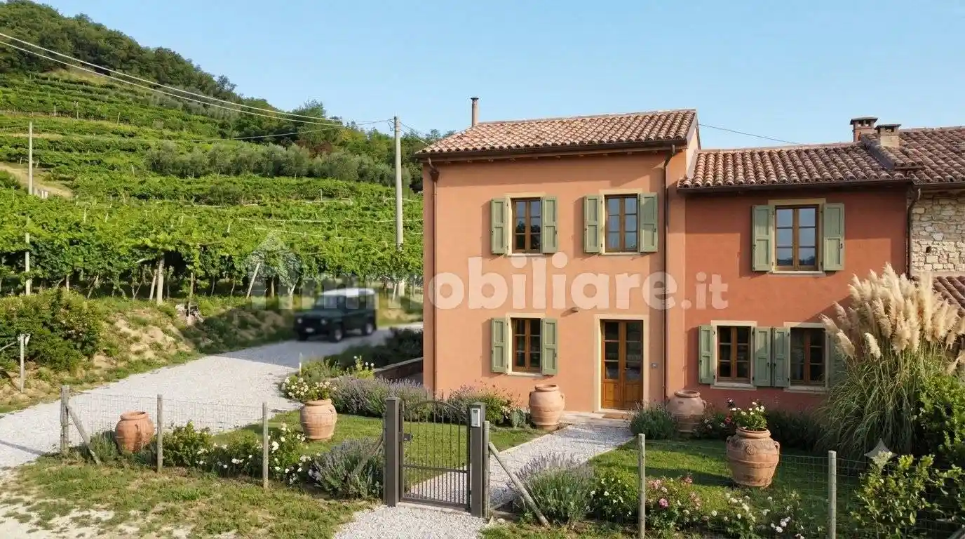 Casa indipendente in vendita a Colognola Ai Colli