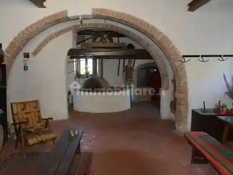 Rustico - Casale in vendita a Calci