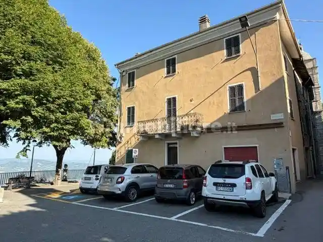 Casa indipendente in vendita a Ponzone