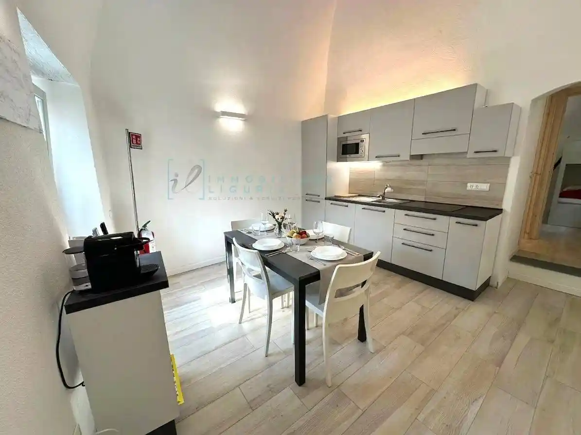 Appartamento in vendita a Castelbianco