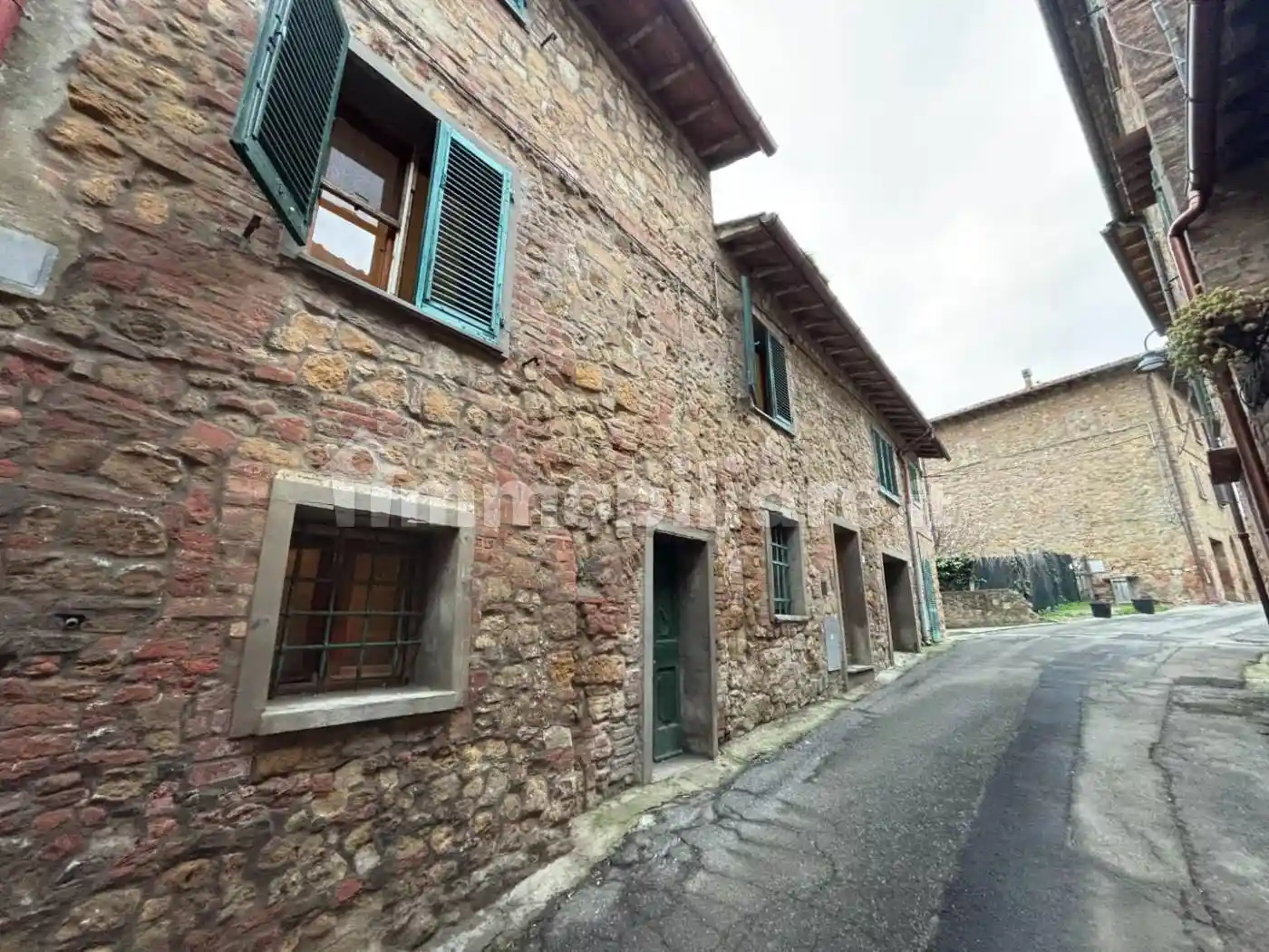 Casa indipendente in vendita a Montaione