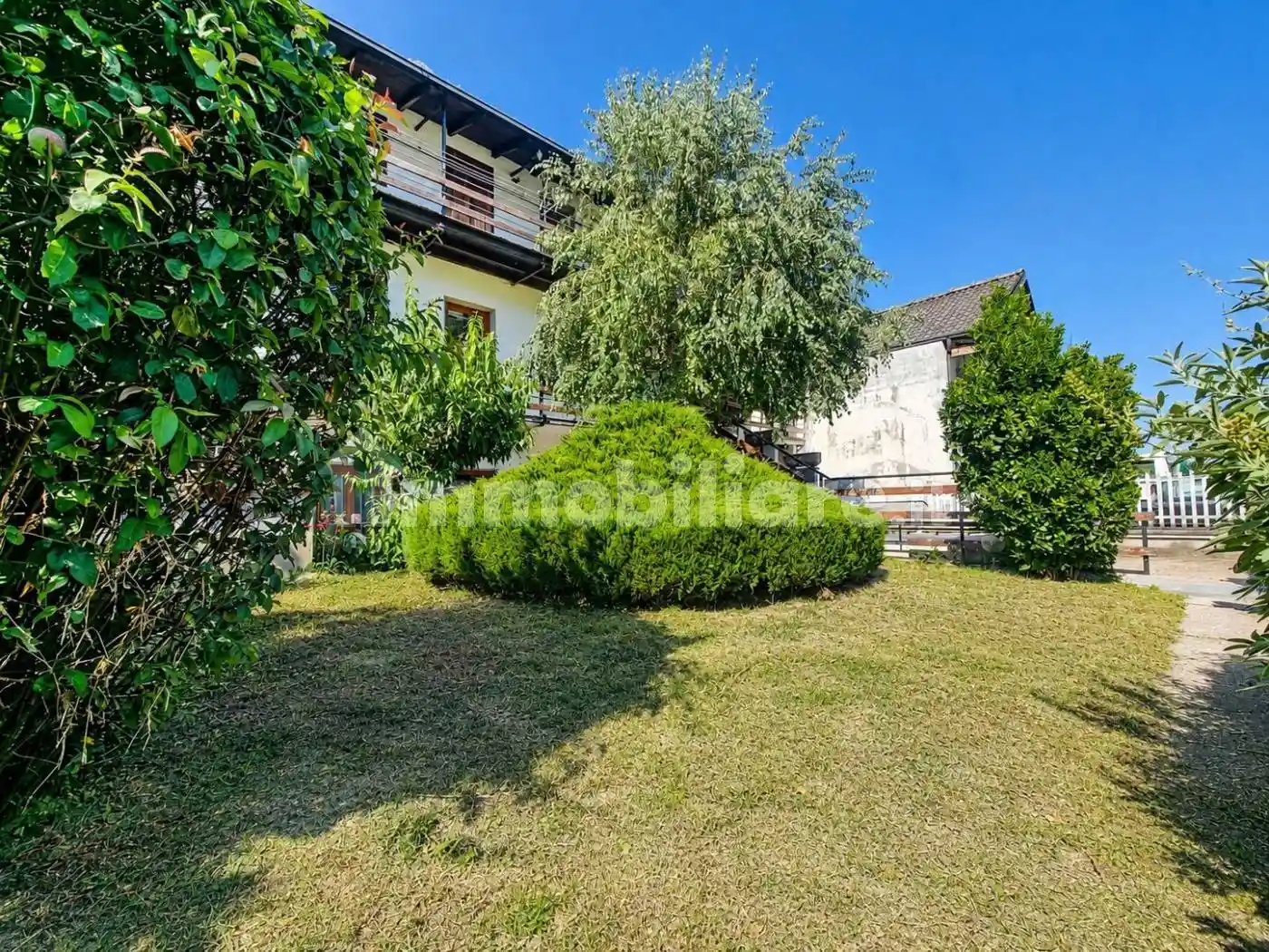 Casa indipendente in vendita a Vaie