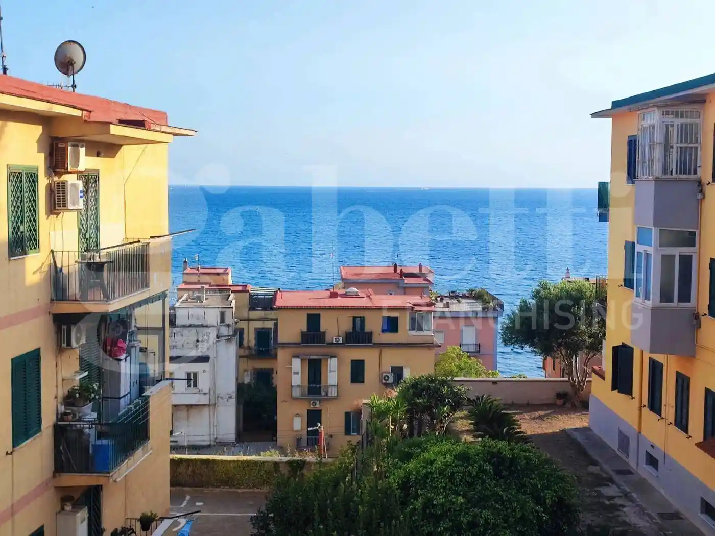 Appartamento in affitto a Napoli