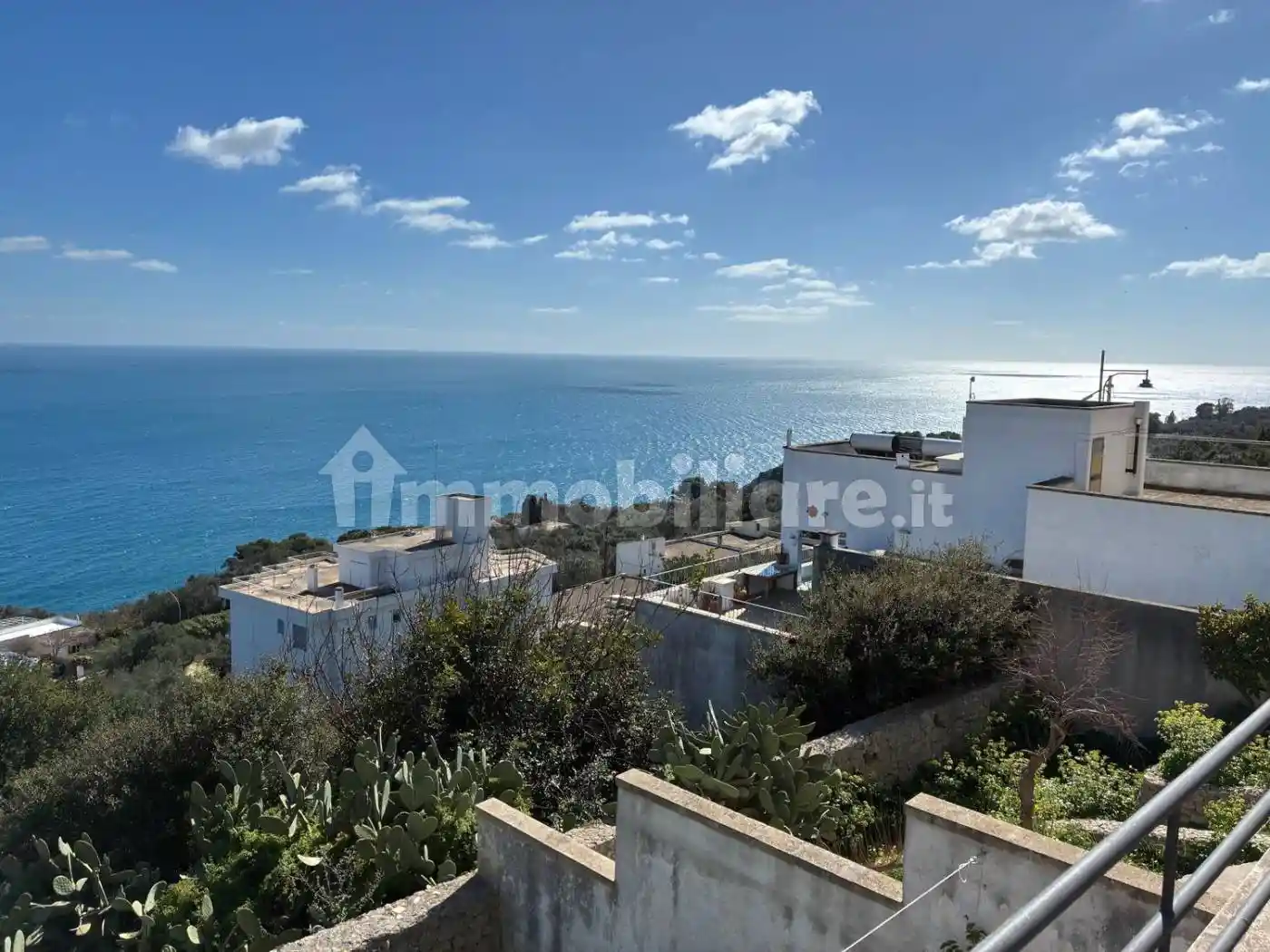 Villa in vendita a Castro