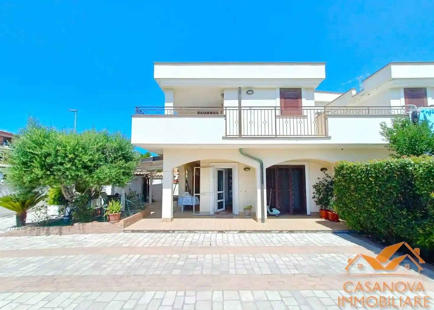 Villa in vendita a Pomezia