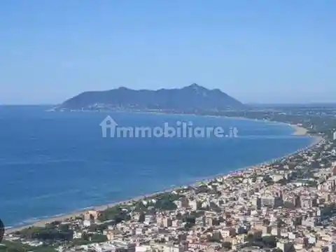 Villa in vendita a Terracina