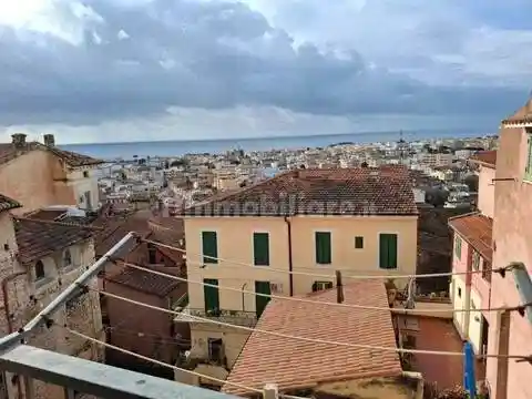 Appartamento in vendita a Terracina
