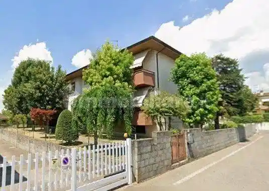 Appartamento in vendita a Castelvetro Piacentino