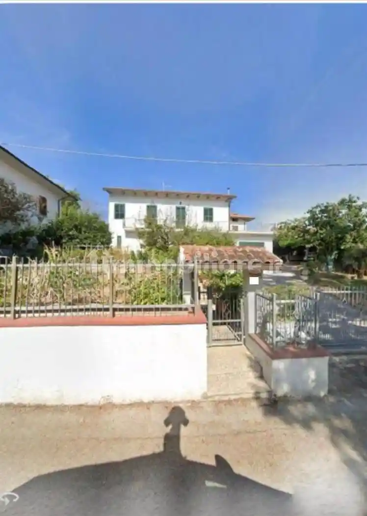 Casa indipendente in vendita a Montecalvo in Foglia