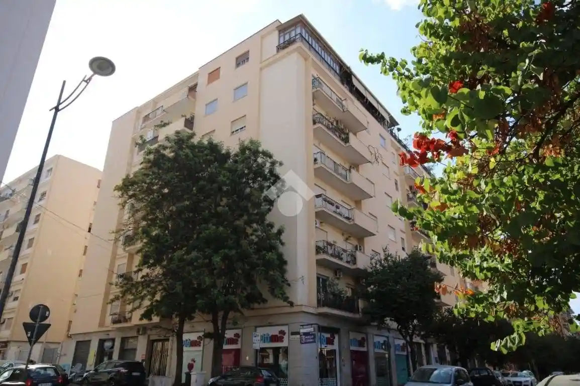 Appartamento in vendita a Palermo