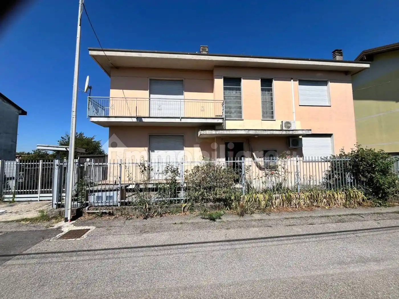 Villa in vendita a Seregno