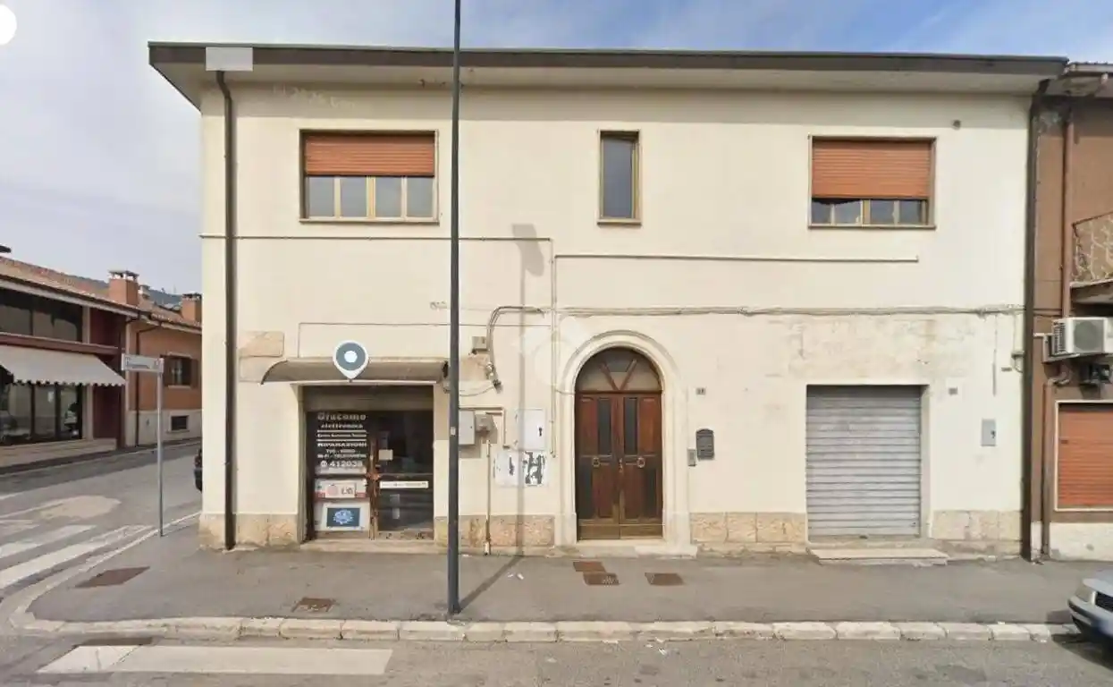 Palazzo - Edificio in vendita a Avezzano