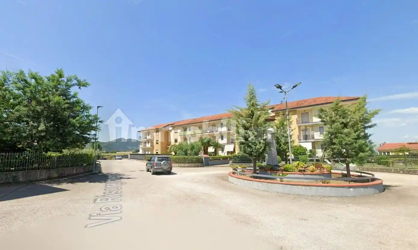 Appartamento in vendita a Dugenta