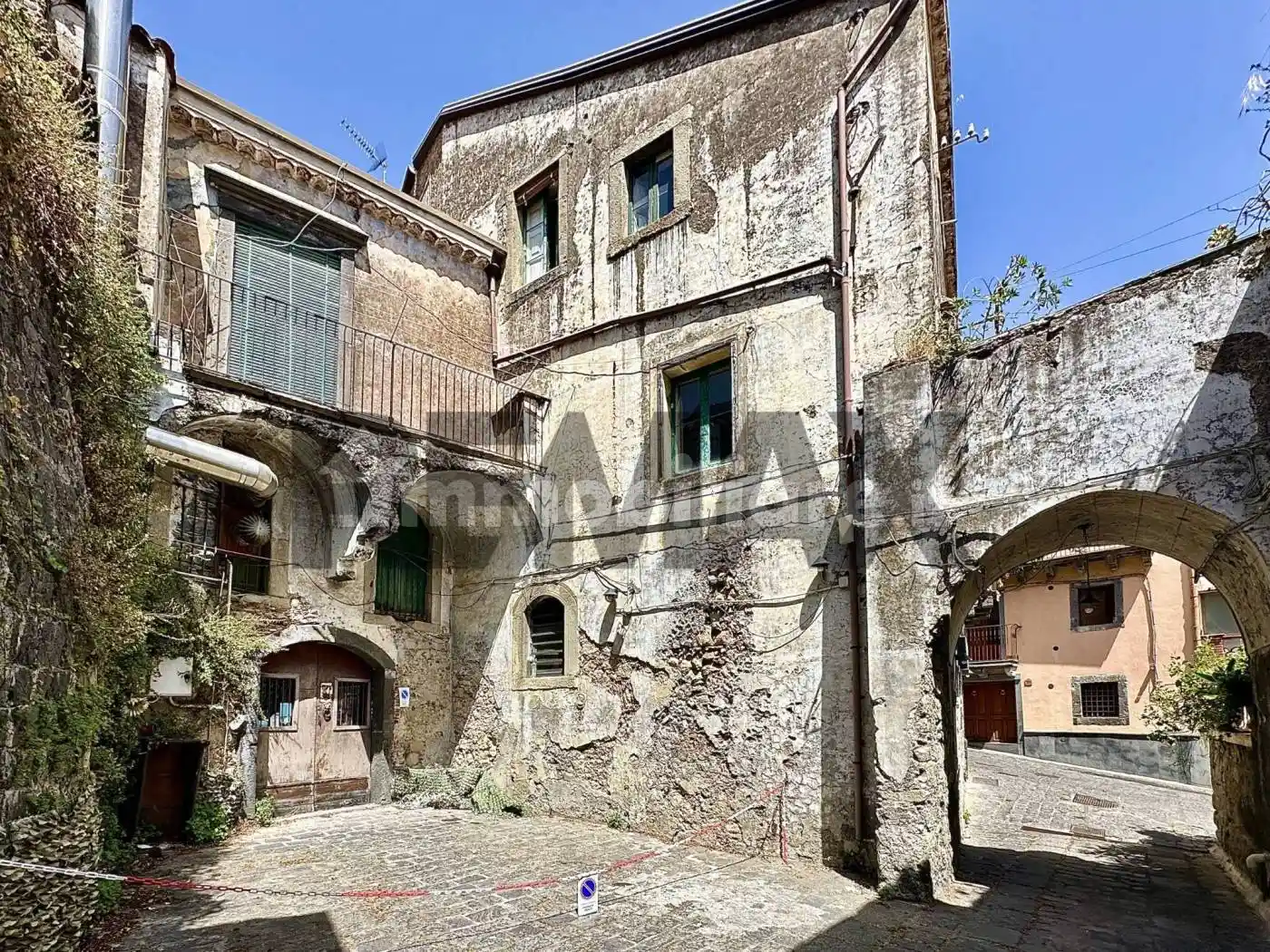Casa indipendente in vendita a Castiglione di Sicilia