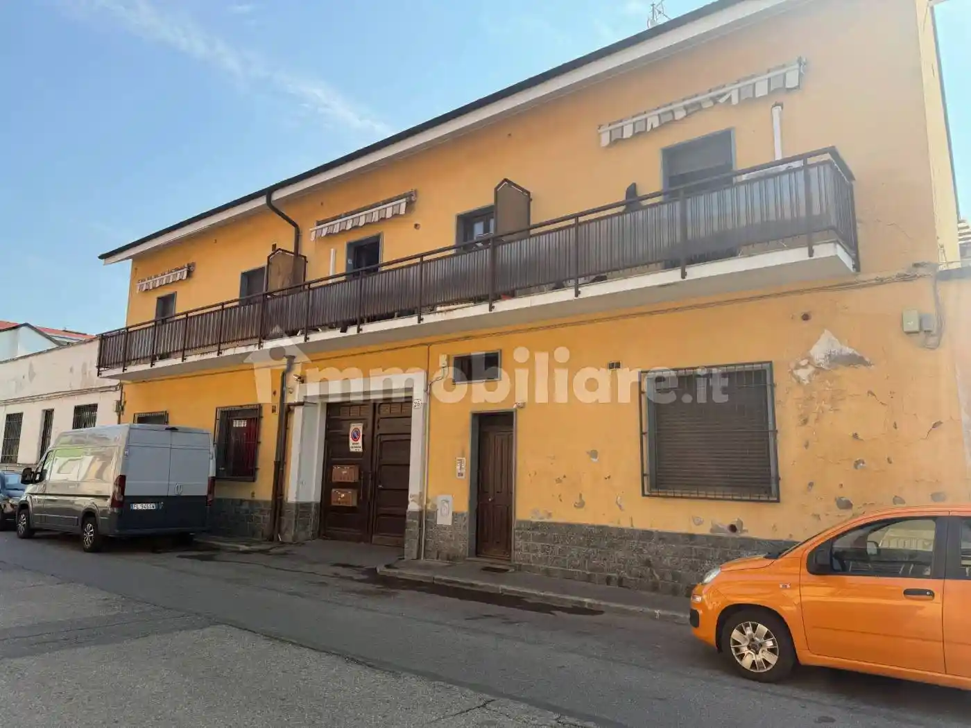 Palazzo - Edificio in vendita a Collegno