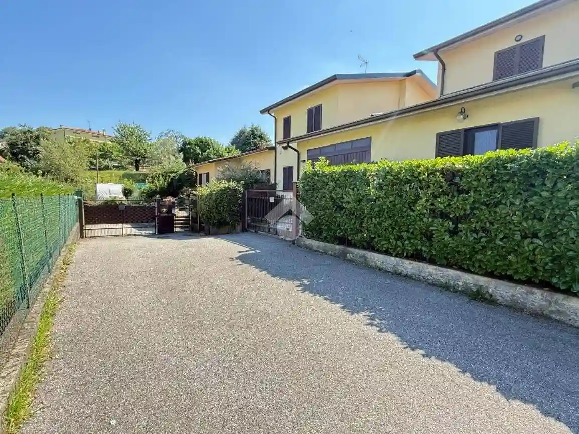 Villetta a schiera - foto 2