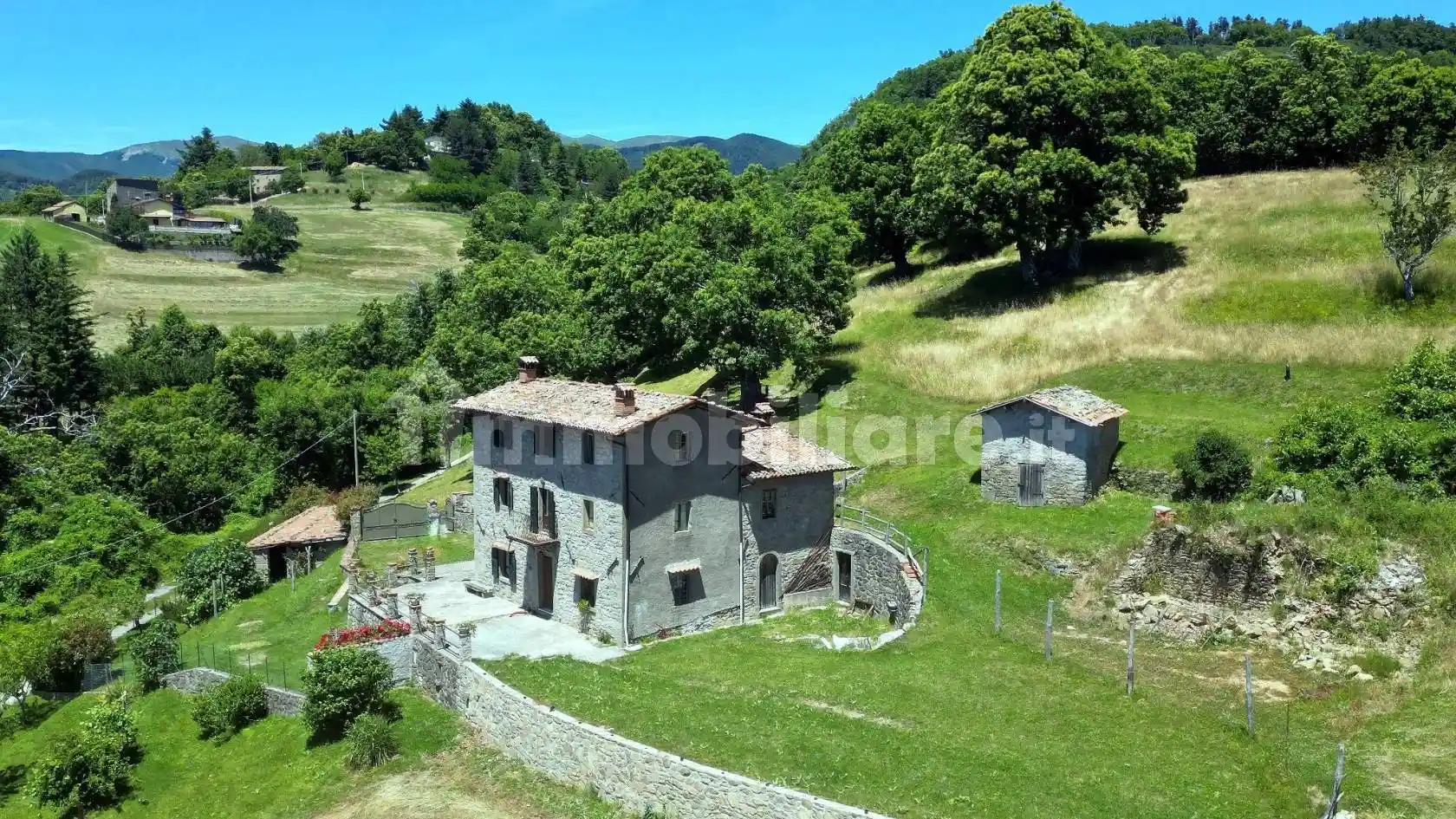 Rustico - Casale in vendita a Castiglione di Garfagnana