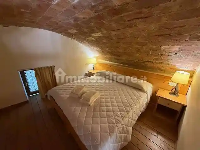 Appartamento in vendita a Castel del Piano