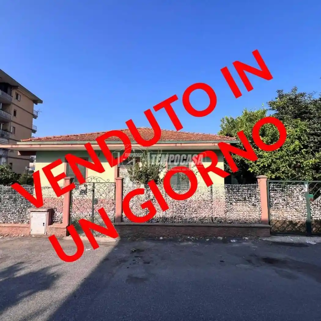Casa indipendente in vendita a Roma
