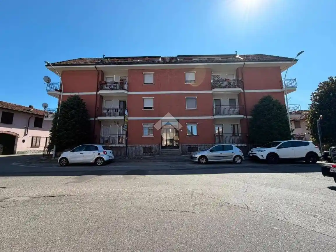 Appartamento in vendita a Casorate Primo