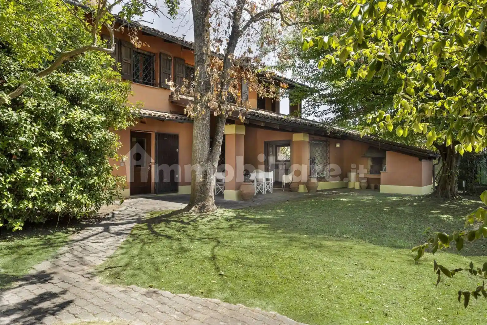 Casa indipendente in vendita a Monte San Pietro