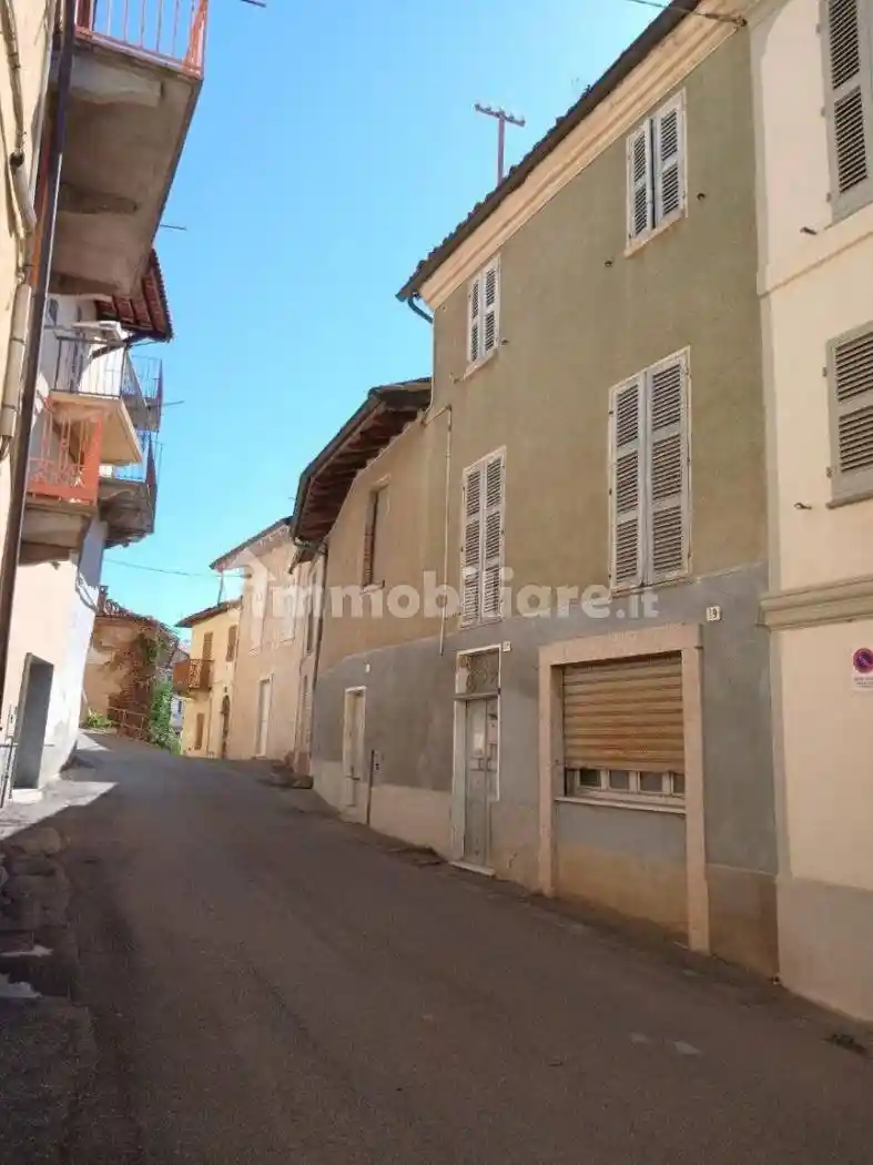 Casa indipendente in vendita a Villadeati