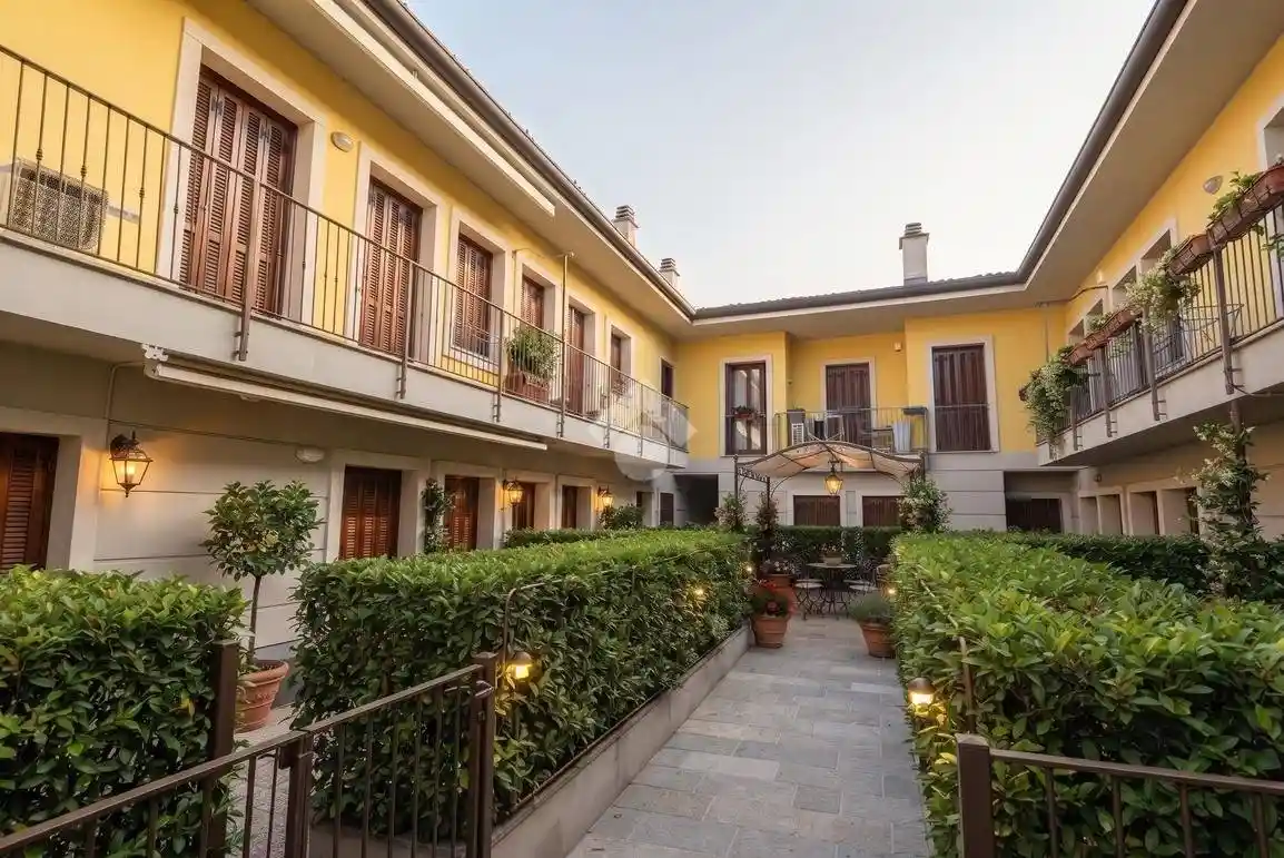 Villetta a schiera in vendita a Seregno